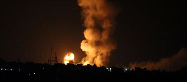 İsrail, askerlerine ateş açıldığı gerekçesiyle Gazze'ye geniş çaplı saldırı düzenledi - 20 Temmuz 2018 - Sputnik Türkiye