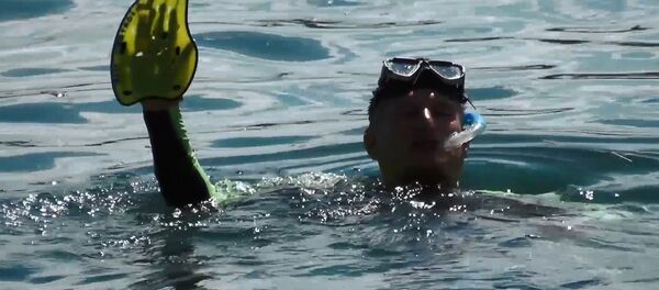 Rus gezgin Sivastopol'den Antalya'ya yüzüyor - Sputnik Türkiye