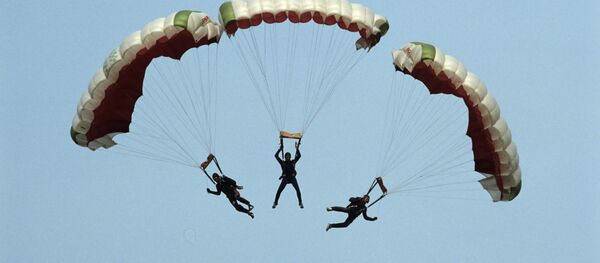 Gökten aşağa: SSCB’de paraşüt sporu - Sputnik Türkiye