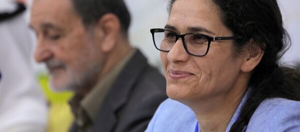 Demokratik Suriye Meclisi (DSM) Eşbaşkanları Riad Darar ile İlham Ahmed (sağda) - Sputnik Türkiye