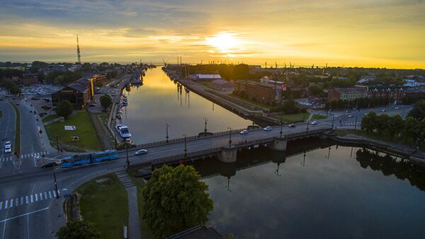 Litvanyalı turistler Rusça konuştu diye ‘işgalci’ damgası yedi Litvanyalı turistler Rusça konuştu diye ‘işgalci’ damgası yedi - Sputnik Türkiye