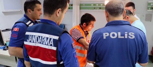 jandarma, hastane - Sputnik Türkiye