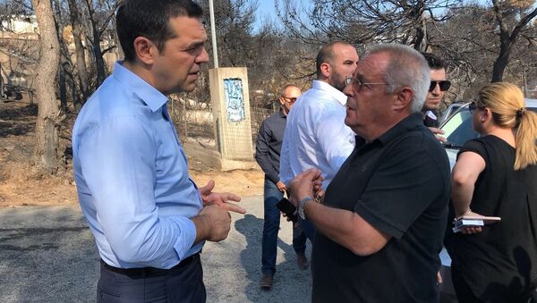 Yunanistan Başbakanı Çipras, yangın bölgesini ziyaret etti - Sputnik Türkiye