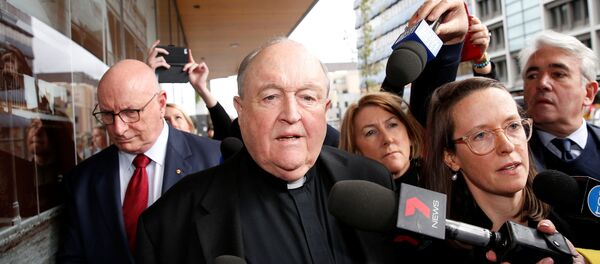 Adelaide Başpiskoposu Philip Wilson - Sputnik Türkiye