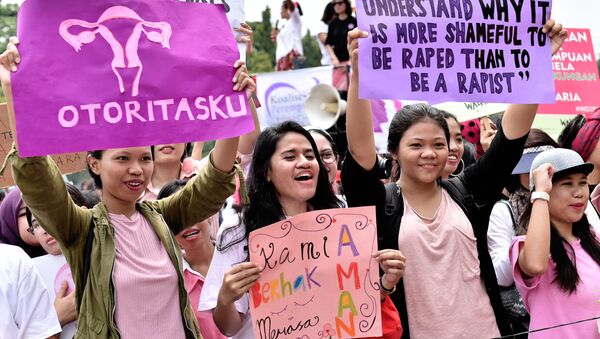 Dünya Kadınlar Günü'nde gösteri yapan Endonezyalı kadınlar - Sputnik Türkiye