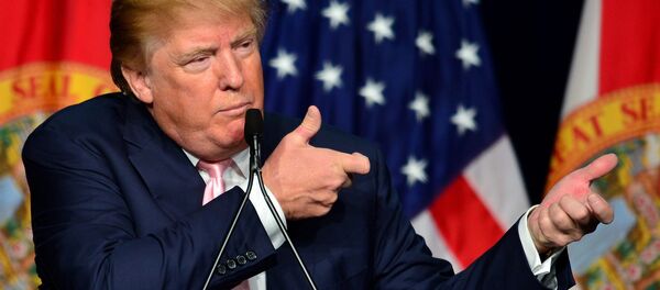 Donald Trump'tan tüfekli keskin nişancı taklidi - Sputnik Türkiye