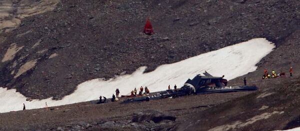 İsviçre'de uçak kazası: 20 kişi hayatını kaybetti - Sputnik Türkiye