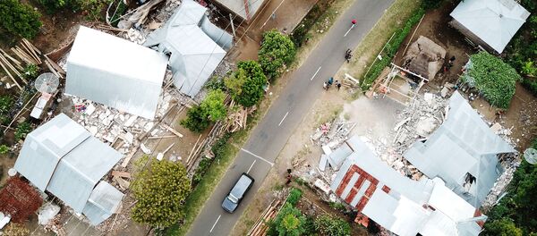 Endonezya'da deprem - Sputnik Türkiye