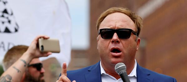 Alex Jones - Sputnik Türkiye
