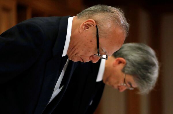 Tokyo Tıp Üniversitesi Genel Müdürü Tetsuo Yukioka ve Başkan Yardımcısı Keisuke Miyazawa basın toplantısı düzenledi Tokyo Tıp Üniversitesi Genel Müdürü Tetsuo Yukioka ve Başkan Yardımcısı Keisuke Miyazawa basın toplantısı düzenledi - Sputnik Türkiye