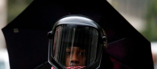 ABD'de ırkçılık karşıtları, aşırı sağcıların gösterisini bastırdı ABD'de ırkçılık karşıtları, aşırı sağcıların gösterisini bastırdı - Sputnik Türkiye