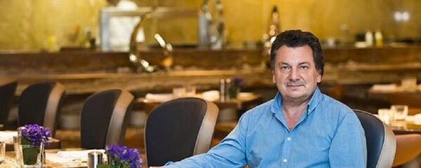 Vedat Milor - Sputnik Türkiye