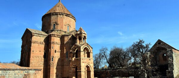 Akdamar Kilisesi'nde 3 yıl sonra ayin heyecanı - Sputnik Türkiye