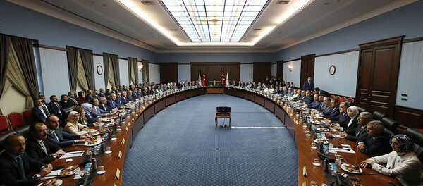 AK Parti Merkez Karar ve Yönetim Kurulu (MKYK) Türkiye Cumhurbaşkanı ve AK Parti Genel Başkanı Recep Tayyip Erdoğan başkanlığında AK Parti Genel Merkezi'nde bir araya geldi. AK Parti Merkez Karar ve Yönetim Kurulu (MKYK) Türkiye Cumhurbaşkanı ve AK Parti Genel Başkanı Recep Tayyip Erdoğan başkanlığında AK Parti Genel Merkezi'nde bir araya geldi. - Sputnik Türkiye