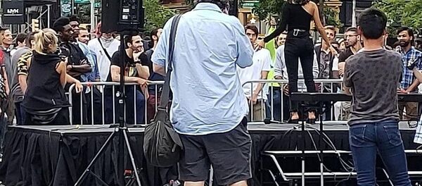 Tinder, randevu - Sputnik Türkiye