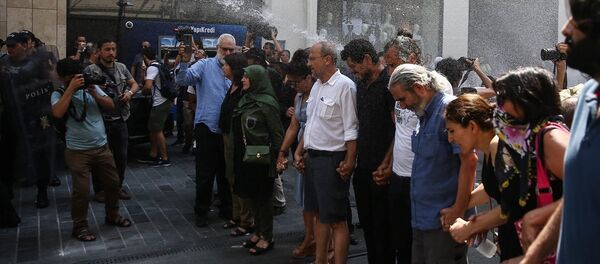 Cumartesi Anneleri - Sputnik Türkiye