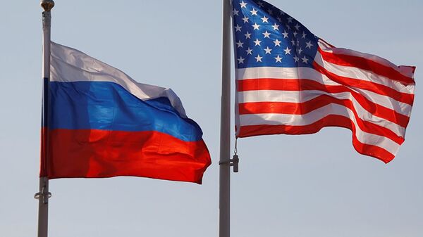 ABD-Rusya bayrakları - Sputnik Türkiye