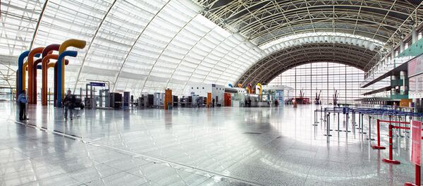 İzmir Adnan Menderes Havalimanı - Sputnik Türkiye