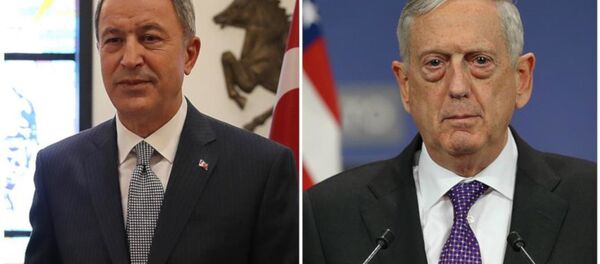Akar, ABD Savunma Bakanı Mattis ile telefonda görüştü - Sputnik Türkiye