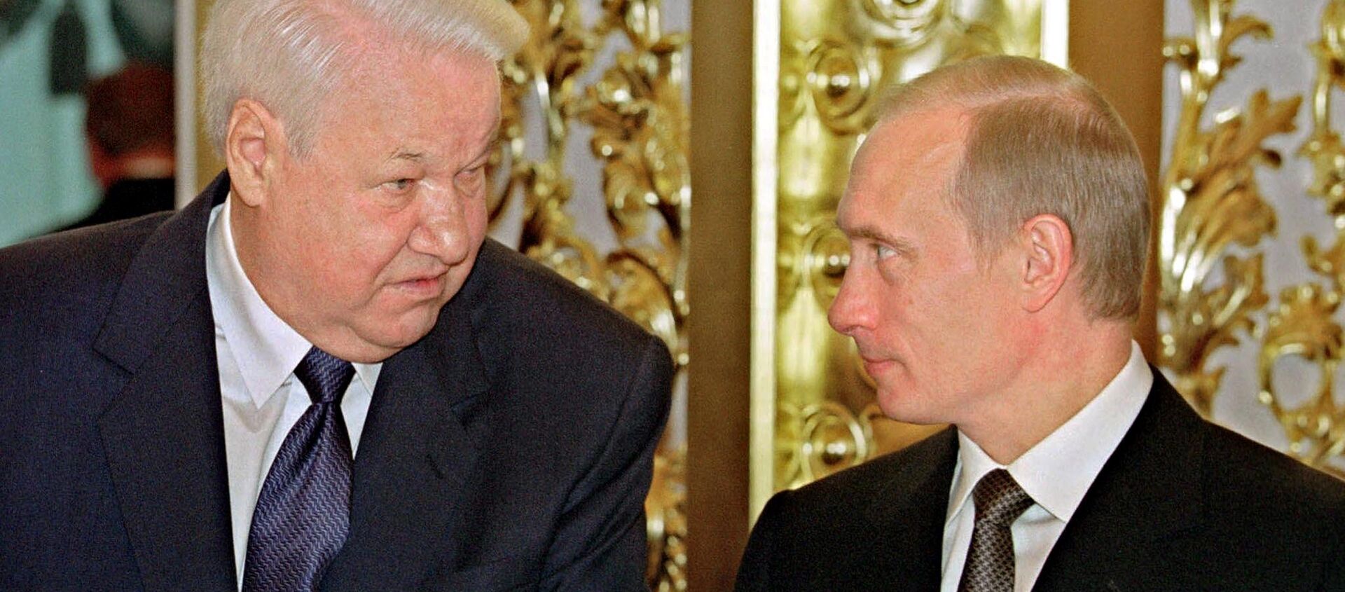 Rusya'nın ilk Devlet Başkanı Boris Yeltsin ve Rusya Devlet Başkanı Vladimir Putin - Sputnik Türkiye, 1920, 02.02.2021