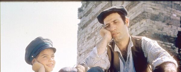 Kemal Sunal - Gülşah Soydan - Sputnik Türkiye