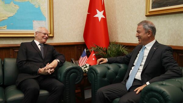 Milli Savunma Bakanı Hulusi Akar, ABD'nin Suriye Özel Temsilcisi James Jeffrey'i kabul etti - Sputnik Türkiye