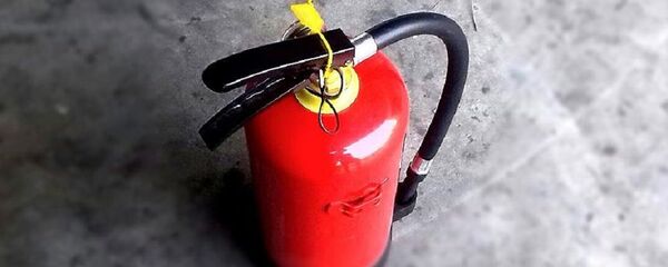 yangın söndürme tüpü - Sputnik Türkiye