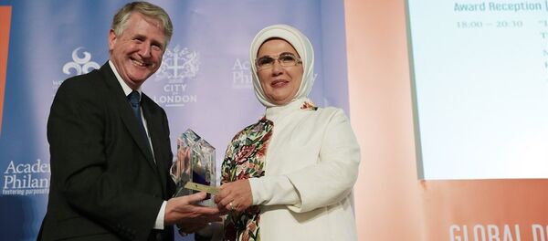 Türkiye Cumhurbaşkanı Recep Tayyip Erdoğan'ın eşi Emine Erdoğan - Sputnik Türkiye