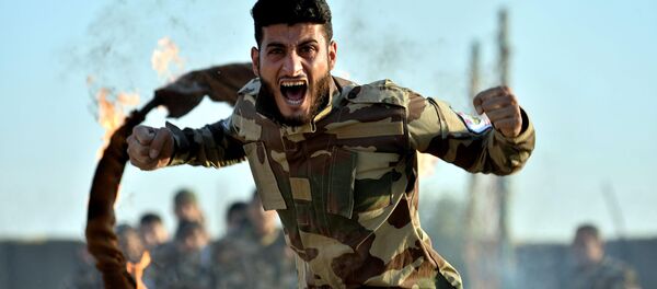 Türkiye'de eğitilen ÖSO militanları görüntülendi - Sputnik Türkiye