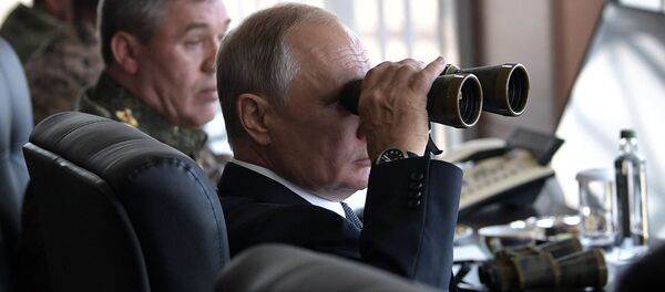 Putin Vostok-2018 tatbikatında - Sputnik Türkiye