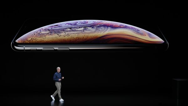 Apple CEO'su Tim Cook, iPhone XS ve XS Max tanıtımında - Sputnik Türkiye