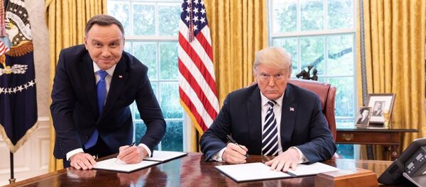 Polonya Cumhurbaşkanı Andrzej Duda-ABD Başkanı Donald Trump - Sputnik Türkiye