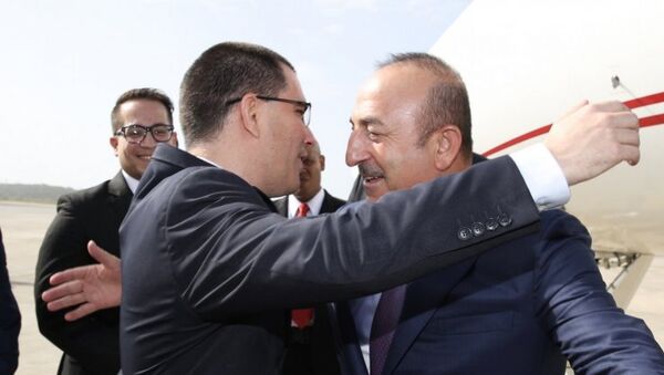 Dışişleri Bakanı Mevlüt Çavuşoğlu ve Venezüella Dışişleri Bakanı Jorge Arreaza, - Sputnik Türkiye