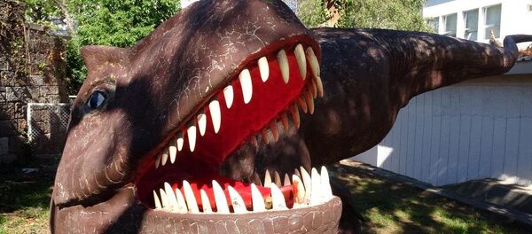 Melih Gökçek'in dinozor maketleri Trabzon'da - Sputnik Türkiye