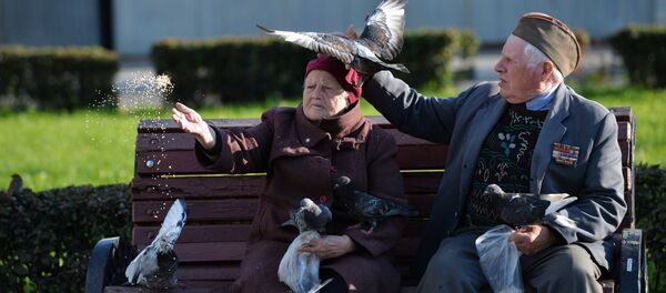 Yaşlı Rus çift - Sputnik Türkiye