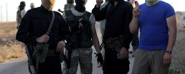 Fua ve Kefriya köylerinin çevresindeki Nusra (Heyet Tahrir el Şam) militanları - Sputnik Türkiye