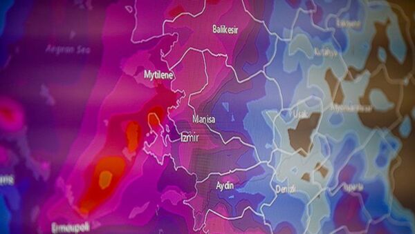 Meteoroloji, Ege Bölgesi için uyardı: 'Tropik fırtına sık rastlanan meteorolojik bir hadise değil' - Sputnik Türkiye