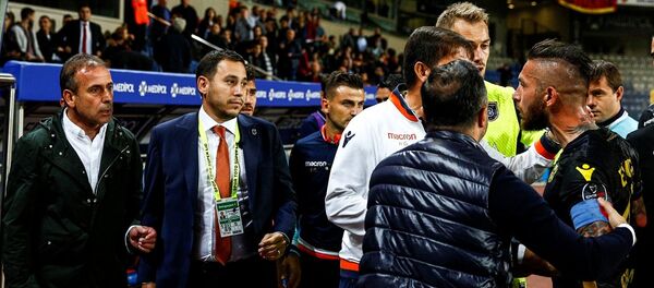 Malatyaspor Kaptanı Adem Büyük: Abdullah Avcı sırtıma vurdu - Sputnik Türkiye