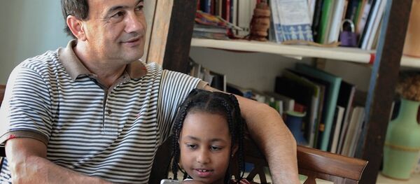 Riace Belediye Başkanı Domenico Lucano - Sputnik Türkiye