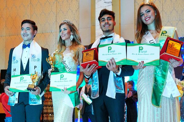 Gürcistan'da Miss and Mister Planet Güzellik Yarışması - Sputnik Türkiye