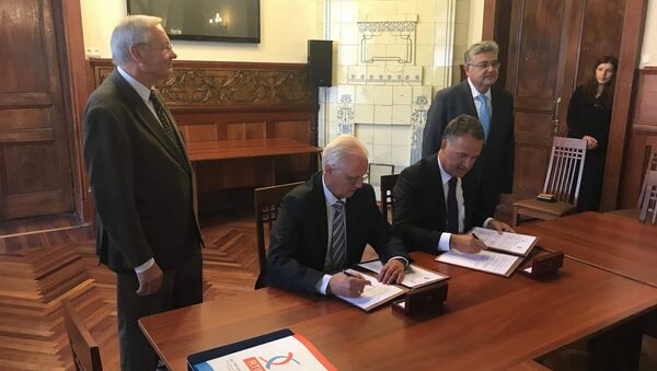 St. Petersburg Ticaret ve Sanayi Odası ile Rus-Türk İşadamları Birliği (RTİB) işbirliği anlaşmaları imzaladı. - Sputnik Türkiye