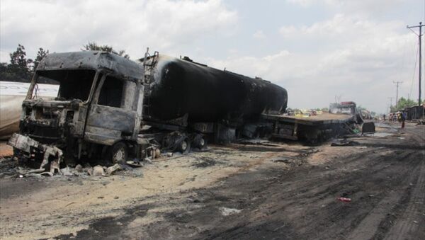 Kongo'da yakıt tankeri ile kamyon çarpıştı: 50 ölü - Sputnik Türkiye