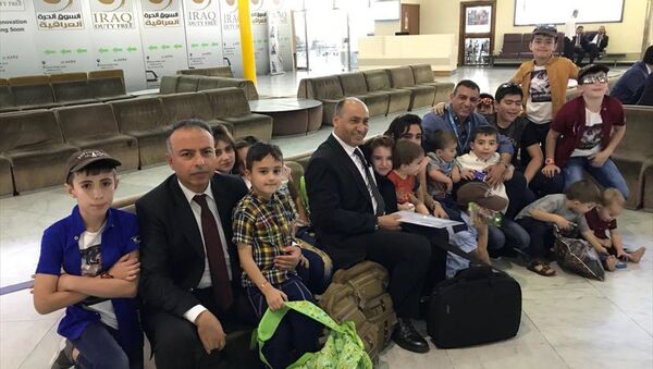 Aileleri IŞİD'e katılan Türk çocuklar Ankara'ya getirildi - Sputnik Türkiye