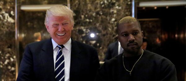 ABD Başkanı Donald Trump-ABD'li rapçi Kanye West - Sputnik Türkiye