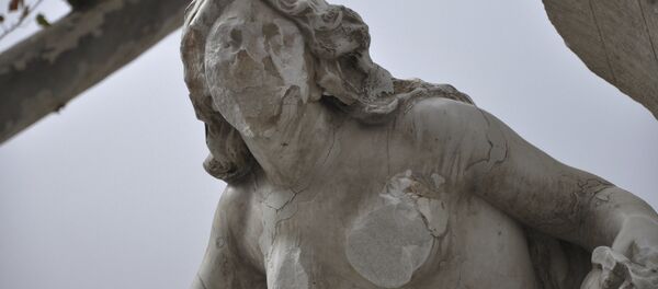 Ain el-Fouara Çeşmesi'ndeki kadın heykeli - Sputnik Türkiye