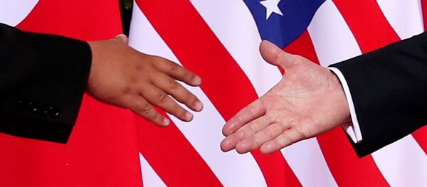 ABD Başkanı Donald Trump-Kuzey Kore lideri Kim Jong-un - Sputnik Türkiye