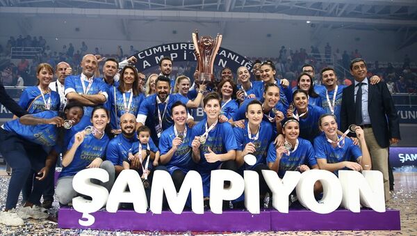 Kadınlarda Cumhurbaşkanlığı Kupası sahibini buldu: Hatay Büyükşehir Belediyespor - Sputnik Türkiye