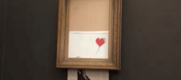 Banksy'nin kendi kendini imha eden Balonlu Kız eseri - Sputnik Türkiye