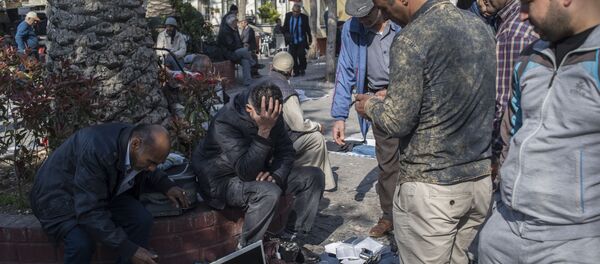 İzmir'de Suriyeli göçmenler İzmir'de Suriyeli göçmenler - Sputnik Türkiye