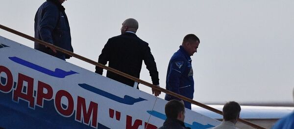 Kozmonot Aleksey Ovçinin ve Astronot Nick Hague - Sputnik Türkiye